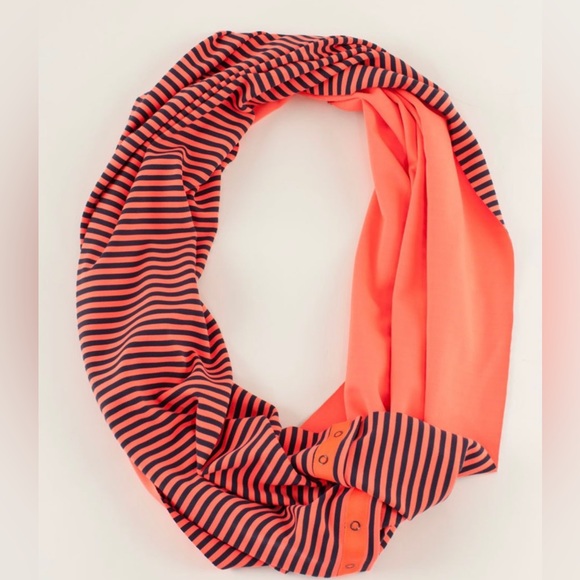 Lululemon Vinyasa Scarf classic stripe - Picture 3 of 4